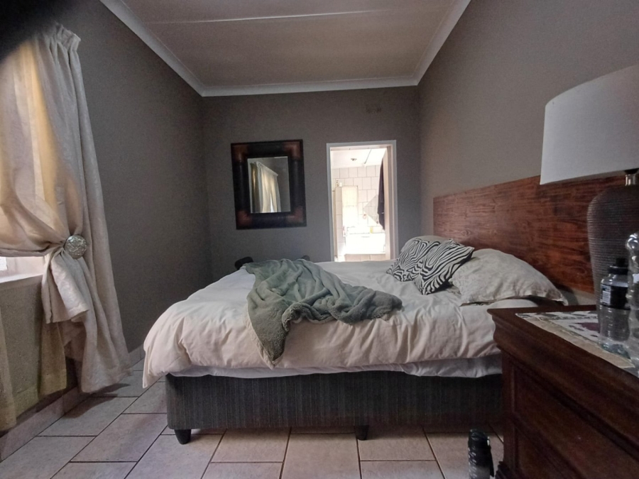 3 Bedroom Property for Sale in Adamayview North West